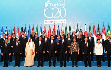 Family portrait of G20 leaders during the G20 Summit in Antalya, Turkey. Photo: GovernmentZA (CC BY-ND 2.0)