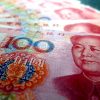 Renminbi banknotes. Foto: moerschy