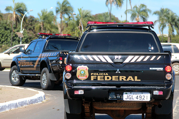 Vehículos de la Policía Federal brasileña. Foto: André Gustavo Stumpf (CC BY 2.0)