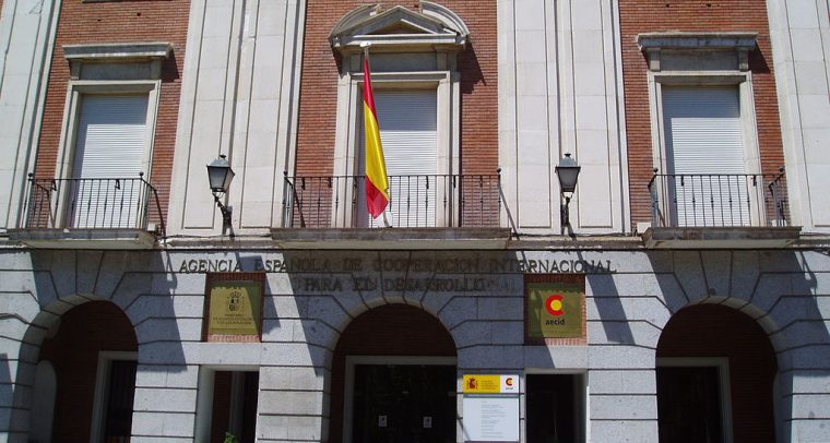 Sede de la AECID (Agencia Española de Cooperación Internacional para el Desarrollo) en Madrid, España. Foto: Panarria (Wikimedia Commons /CC BY-SA 3.0). Blog Elcano