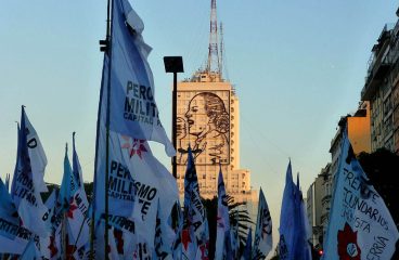 Manifestación por los 10 años del Kirchnerismo en Buenos Aires, Argentina (25/3/2013). Foto: Banfield (trabajo propio) (Wikimedia Commons / CC BY-SA 2.5 AR). Blog Elcano