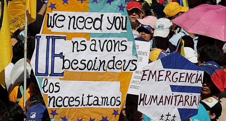 La crisis venezolana y la llegada de ayuda humanitaria. Manifestación de protesta contra el gobierno de Nicolás Maduro en Caracas, Venezuela (2/2/2019). Foto: Alex Abello Leiva - Alexcocopro (Wikimedia Commons / CC BY-SA 4.0). Blog Elcano