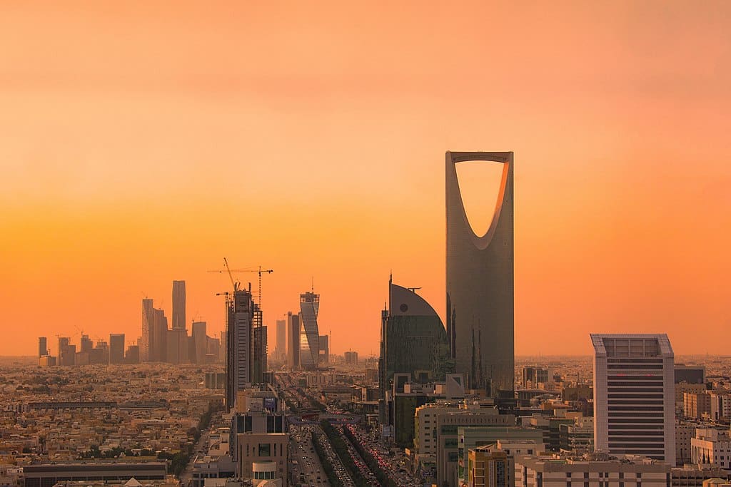 Saudi G20. Riyadh north skyline (Saudi Arabia). Photo: B.alotaby (Wikimedia Commons / CC BY-SA 4.0). Elcano Blog