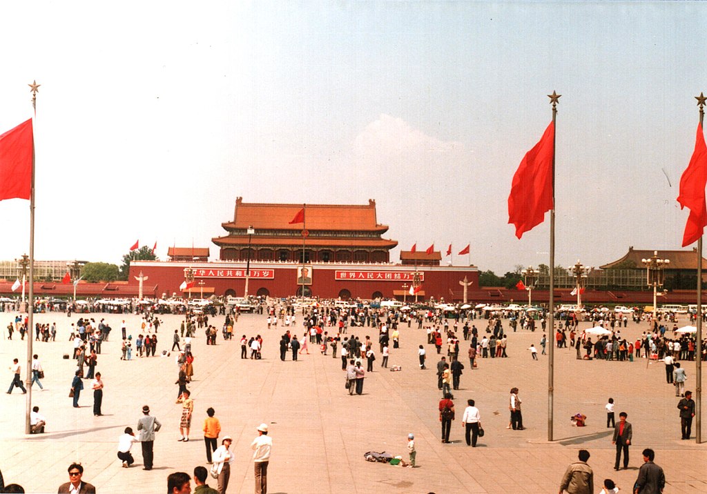 Plaza de Tiananmen en 1988. Foto: Derzsi Elekes Andor (trabajo propio) (Wikimedia Commons / CC BY-SA 3.0). Blog Elcano