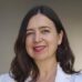 Cristina Serrano Leal pertenece al Cuerpo Superior de Técnicos Comerciales y Economistas del Estado del Ministerio de Economía.