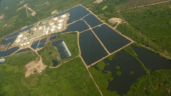 Imagen aérea del campo petrolífero Caño Limón, en Colombia