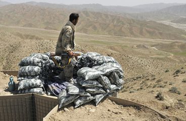 Frontera entre Afganistán y Pakistán (2013). Foto: Staff Sgt. Shane Hamann (defenseimagery.mil) vía Wikimedia Commons (Dominio público). Blog Elcano