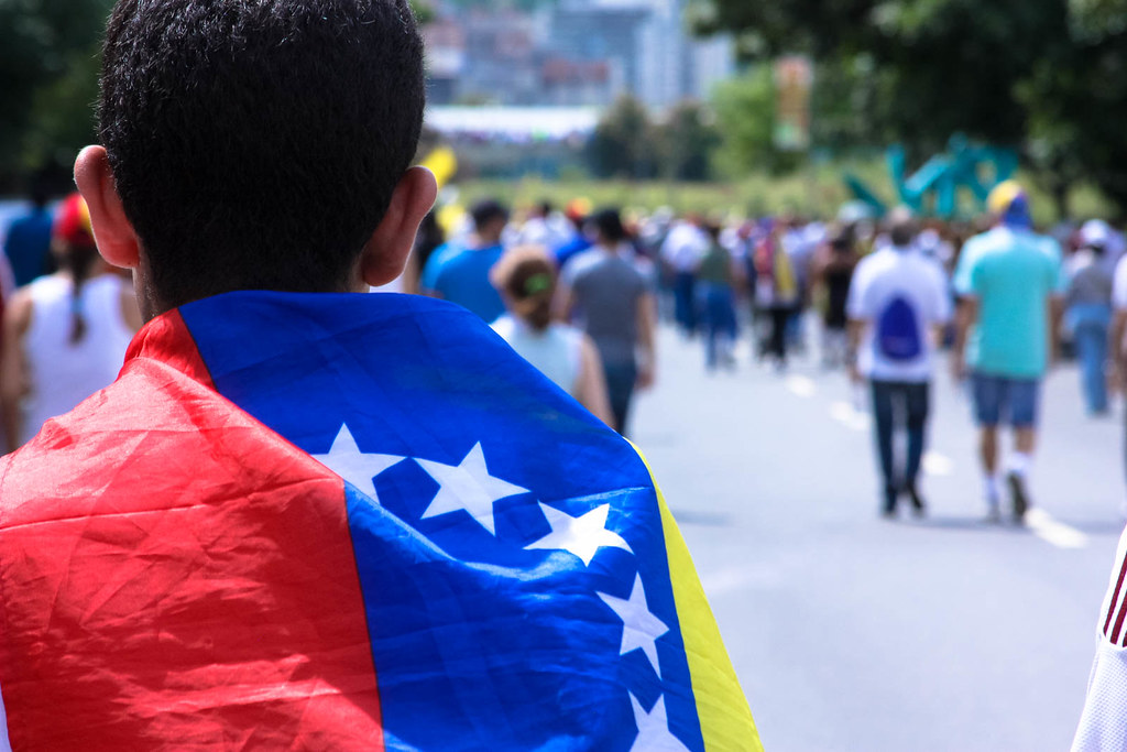 América Latina y la comunidad internacional frente a Venezuela. Manifestante en Caracas en octubre de 2016.
