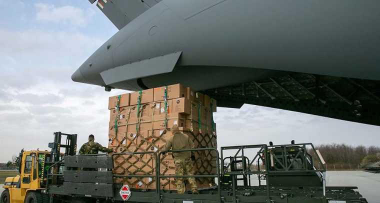 Will European defence survive Coronavirus. Coronavirus response: Allied plane brings 45 tons of supplies to Bucharest. Photo: NATO North Atlantic Treaty Organization (CC BY-NC-ND 2.0)