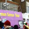 Autobús de campaña de UKIP se encuentra con manifestantes en su contra en febrero de 2015. Foto: Graham Ó Síodhacháin / Flickr (CC BY-SA 2.0)