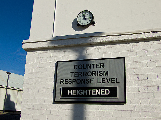 Fuentes y expresiones de la amenaza terrorista. Foto: Chris Beckett / Flickr (CC BY-NC-ND 2.0).