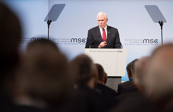 Trump no arrasó la OTAN como se esperaba. Michael Pence en la Conferencia de Seguridad de Munich (18/2/2017). Foto: MSC / Widmann. Blog Elcano