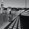 Una persona sin techo en un puente de Estocolmo (Suecia). Foto: Gemma Evans (@stayandroam). Blog Elcano