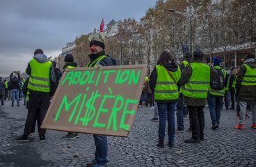 Manifestante el pasado 24 de noviembre en París. Foto: NightFlightToVenus (CC BY-NC-ND 2.0)