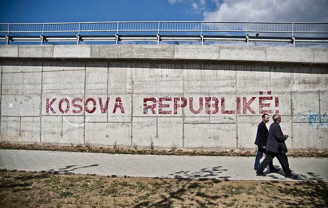 Las anticipadas elecciones generales de Kosovo. Foto: Marco Fieber / Flickr (CC BY-NC-ND 2.0). Blog Elcano