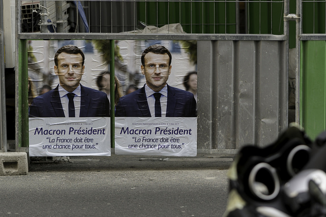 Poster de la campaña de Emmanuel Macron. Foto: Lorie Shaull / Flickr (CC BY-SA 2.0). Blog Elcano