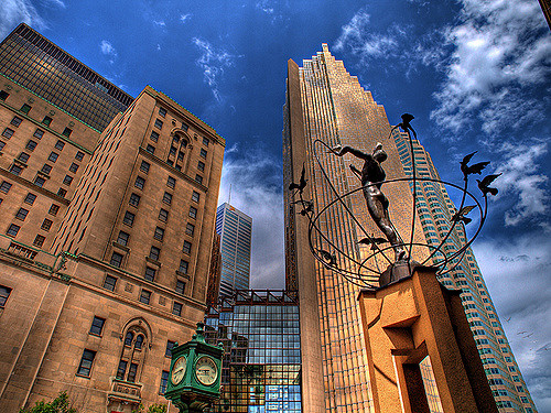 Monumento al multiculturalismo de Francesco Pirelli en Toronto. Foto: Paul Bica / Flickr (CC BY 2.0). Blog Elcano