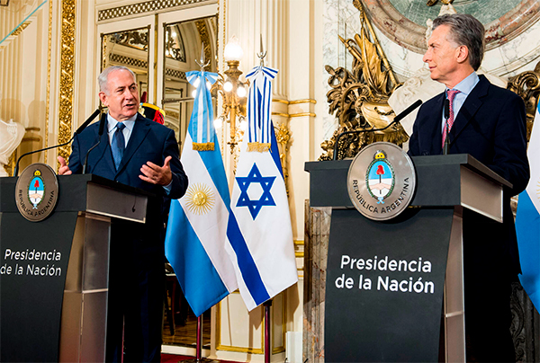 Benjamín Netanyahu y Mauricio Macri en Buenos Aires. Foto: Casa Rosada - Presidencia de la Nación (CC BY 2.5 AR) . Blog Elcano