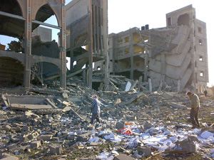 Mezquita y colegio destruidos en Rafah, 12 enero 2009