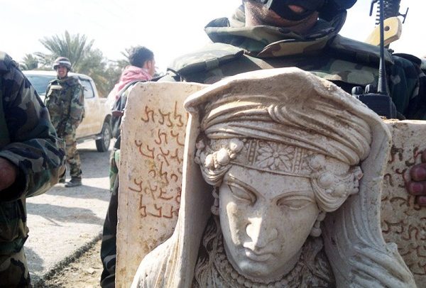 Siria: destrucción de los monumentos históricos de Palmira (Marzo de 2014). © UNESCO. Blog Elcano