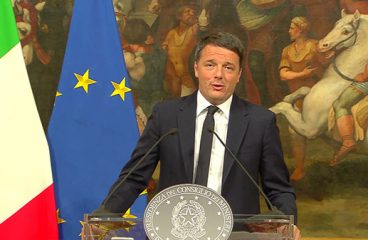 Matteo Renzi anuncia su dimisión el pasado domingo. Foto: Palazzo Chigi (CC BY)