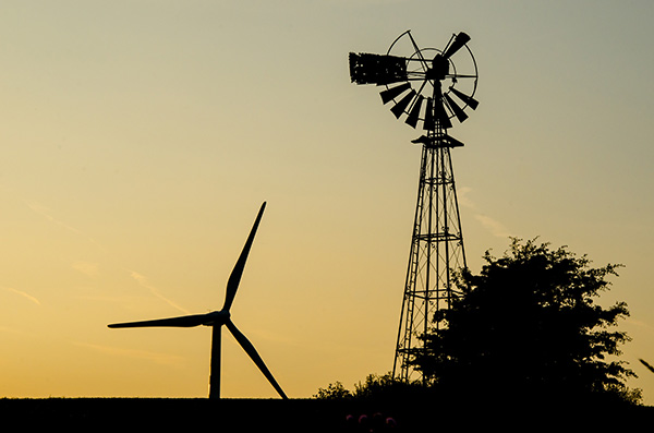 Wind turbine in Thorpe Salvin, England. Photo: Gerry Machen (CC BY-ND 2.0)