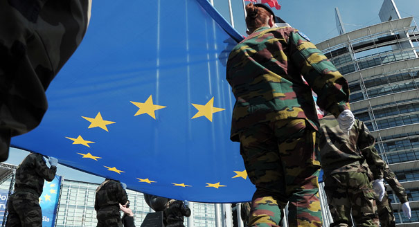 La defensa europea, su industria y el Consejo Europeo de 25-26 de junio de 2015