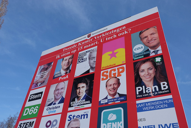 Dutch elections billboard (2017). Photo: DennisM2 / Flickr (Public Domain CC0 1.0) . Elcano Blog