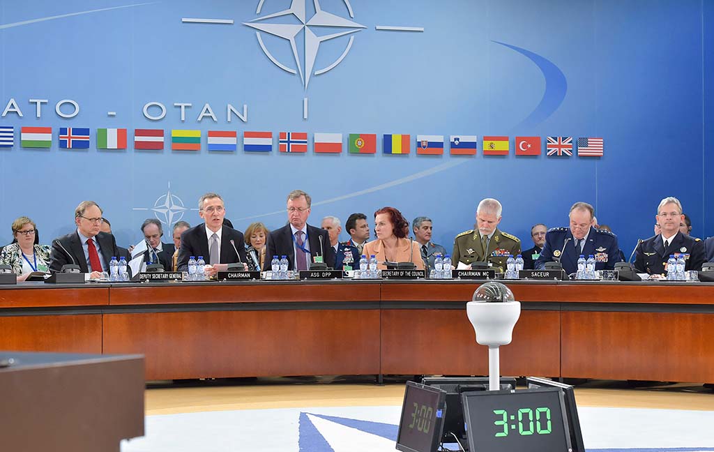 La OTAN se hace a la mar (mientras se toman medidas frente a Rusia y el Daesh). Reunión de ministros de Defensa de la OTAN (Febrero de 2016).