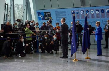 Novedades en la RED, Nº 848: Escalada en Ucrania. Declaraciones del secretario general de la OTAN, Jens Stoltenberg, antes de las rondas de reuniones de los ministros de Defensa de la OTAN. Foto: NATO (CC BY-NC-ND 2.0)