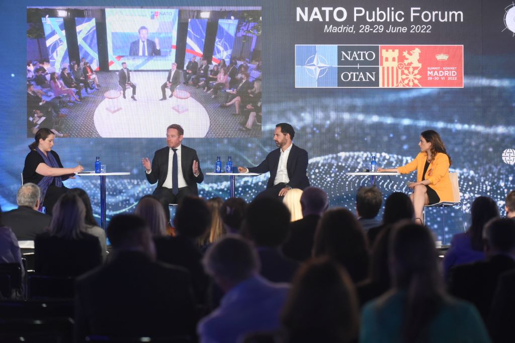 Panel discussion on Advancing NATO’s Technological Edge. 2022 NATO Public Forum