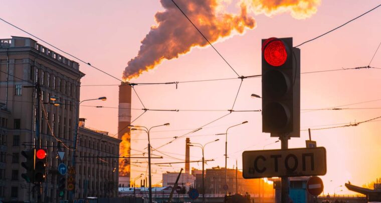 Red traffic light on a Moscow Street in Russia