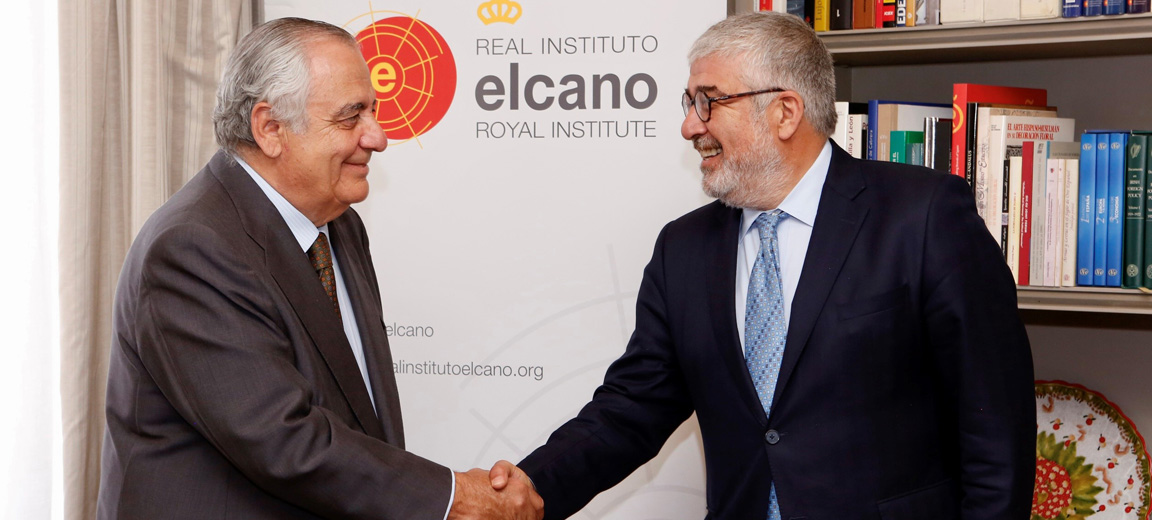 Enrique Díaz-Tejeiro, presidente de Solaria, y José Juan Ruíz, presidente del Real Instituto Elcano. Foto: © Real Instituto Elcano