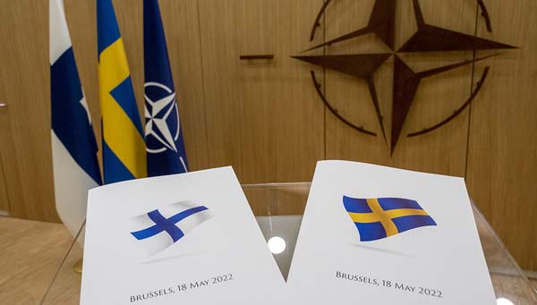 Cartas oficiales de solicitud de adhesión por parte Suecia y Finlandia presentadas ante el Secretario General de la OTAN en mayo de 2022