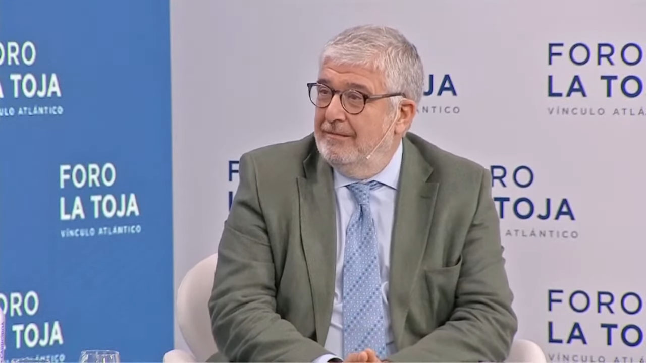 José Juan Ruiz durante su participación en la mesa Iberoamérica en el nuevo orden mundial del Foro La Toja 2022