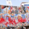 Pancartas y parafernalia de la campaña electoral nacional de 2011 en una calle de la ciudad de Kilis, Turquía