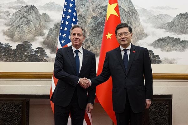 Reunión entre el secretario de Estado estadounidense, Anthony Blinken, y el Consejero de Estado y ministro de Asuntos Exteriores de la República Popular China, Qin Gang, en Pekín (18/06/2023)