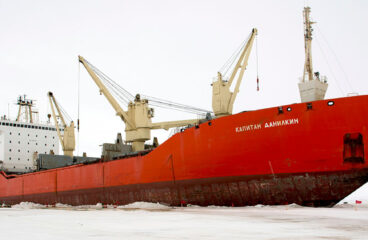 20240514 Urbasos Prohibir transbordo GNL ruso puertos europeos medida pragmática