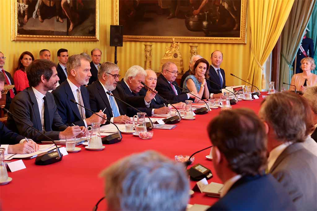 Reunión del Patronato del Real Instituto Elcano