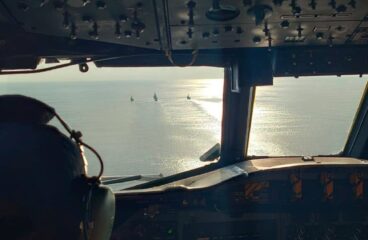 Vista área de una demostración de la Fuerza naval de la Unión Europea Operación Atalanta. defensa