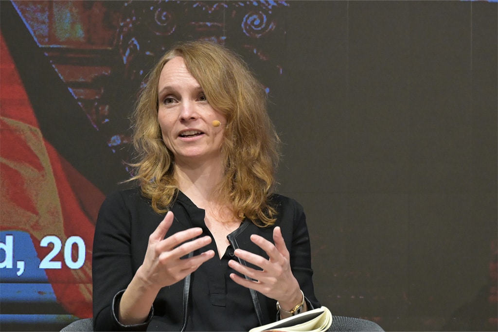 Catrina Schläger en la mesa redonda ‘‘Elecciones en Alemania: ¿cuánto nos jugamos?’’. Foto: © Real Instituto Elcano.