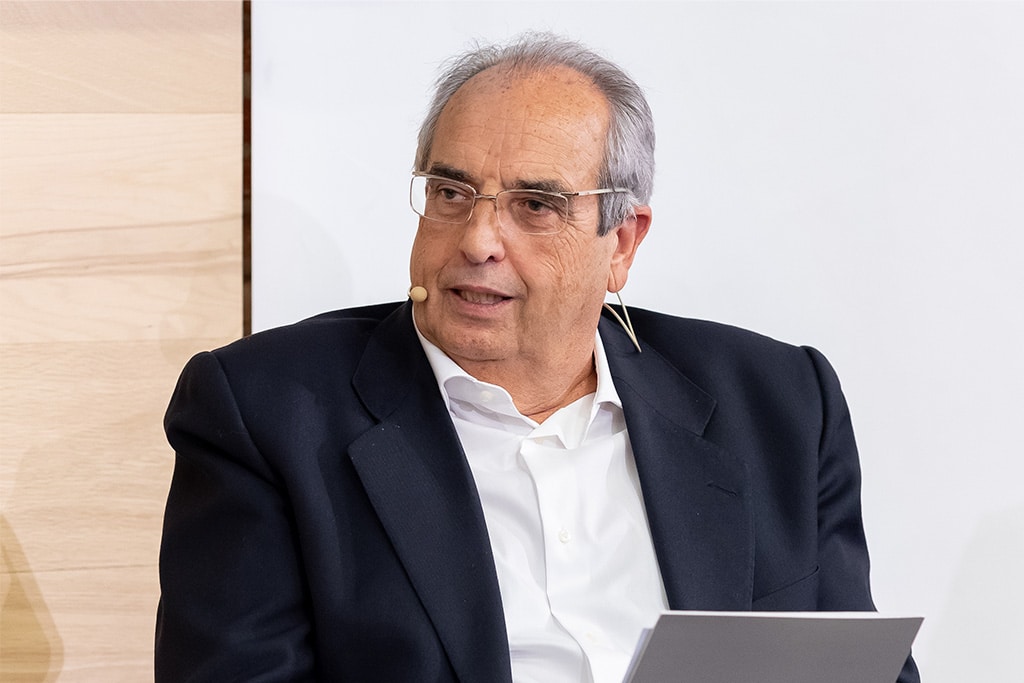 Félix Arteaga en la mesa redonda ‘‘¿Hacia dónde va la guerra en Ucrania?’’. Foto: © Real Instituto Elcano.