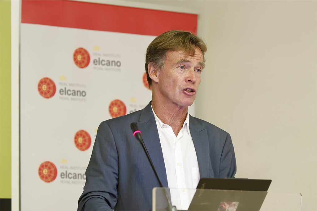 Sven Kühn von Burgsdorff at the roundtable ‘How Europe can re-engage to halt the catastrophe in Gaza?’. Photo: © Elcano Royal Institute.