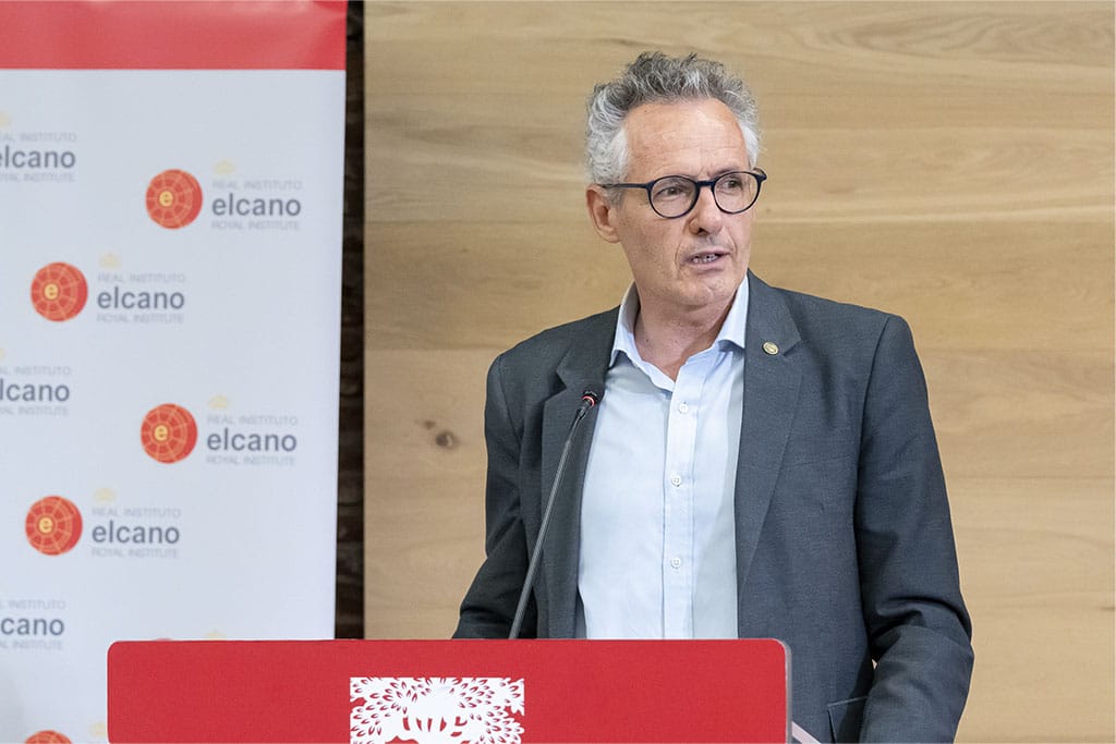 Alberto Garrido en la presentación de Elcano Policy Paper: “El agua en España: opiniones, actitudes y prioridades de los ciudadanos”. Fotos: © Real Instituto Elcano.