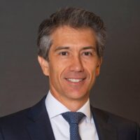 Juan Santamaría Cases. Consejero Delegado, Grupo ACS. Patronato del Real Instituto Elcano